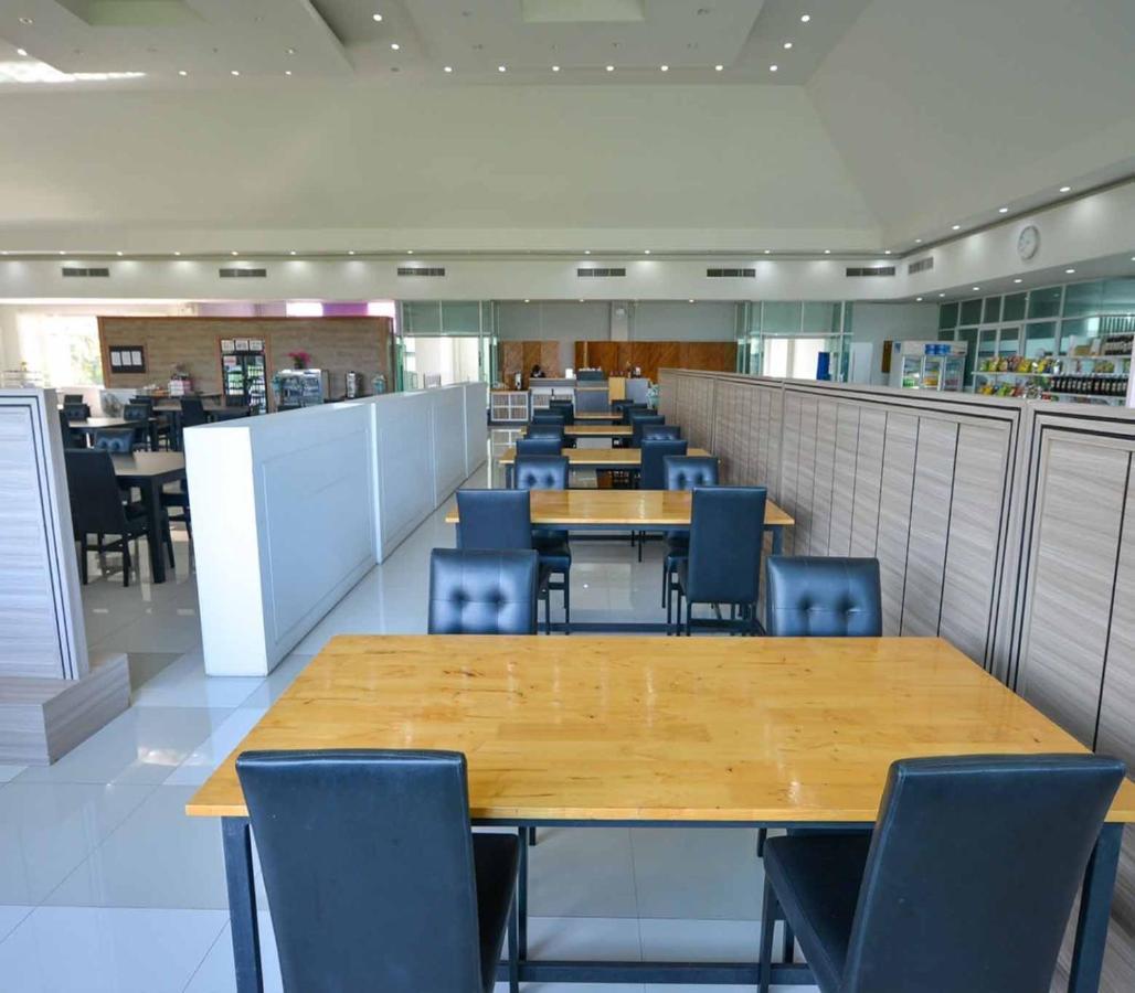 해피 시티 골프 앤 리조트 치앙라이 외부 사진